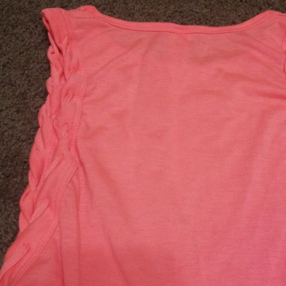 Top - Picture 3 of 6